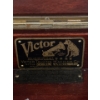 Image 5 : 1913 Victor Record Player with Cabinets and Detachable Handle (Works) 19Wx22.5Dx42H