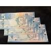 Image 2 : Canadian $5 uncirculated consecutive bank notes AAS0712456-457Great edition to any collection