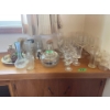 Image 2 : Large Selection of Crystal and Glassware and more.