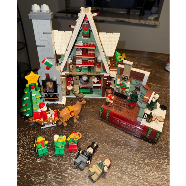 LEGO Seasonal Elf Clubhouse (set10275) Part of LEGO Winter Village