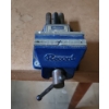 Image 2 : Record Brand Vice Grip Attached to Utility Table (Included) 67 W, 34 D, 29 T