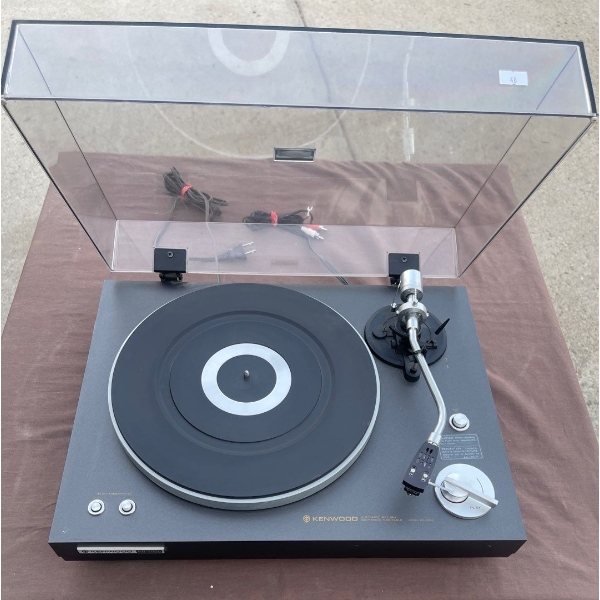 Vintage KENWOOD KD-2000 Turntable 