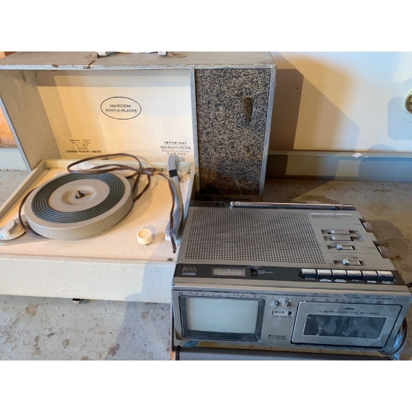 Marconi Port O Player Turntable w/ Hitachi AM/FM Radio Cassette Recorder