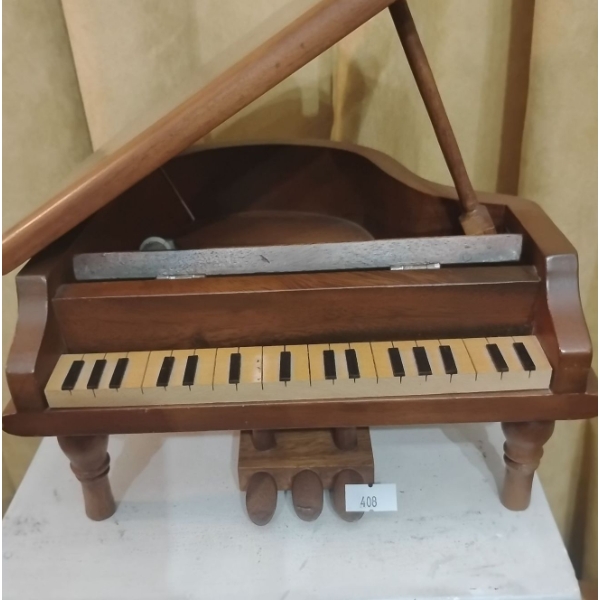 Wood Grand Piano Music Box 9W