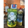 Image 2 : Vintage White Rose OIL tin shelf full of different lubricants, John Deere Can & other vintage tins 