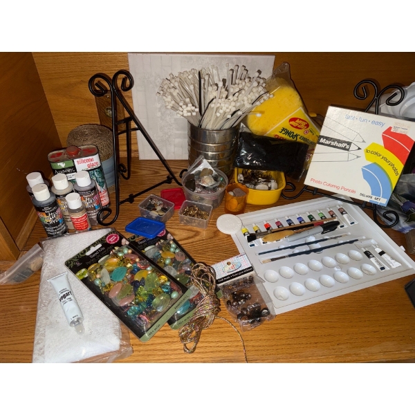 Creative Concepts - Art Easels Assorted Paints Beads Pastels Rocks & more