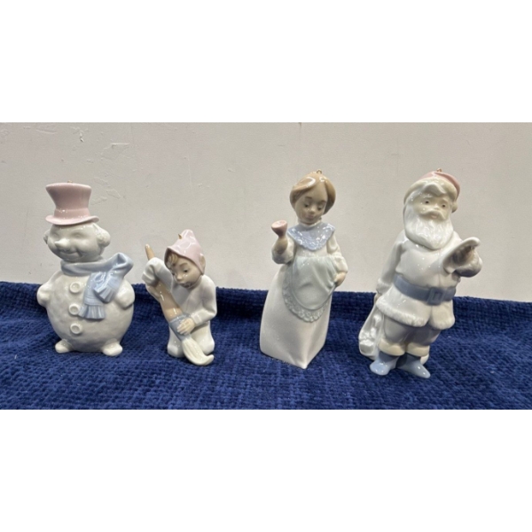 LLADRO    2.5-1.25Wx4.5-3.25T (with original box)
