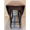 Image 6 : Solid Oak Drop-Leaf Dining Table with Turned Gate Legs