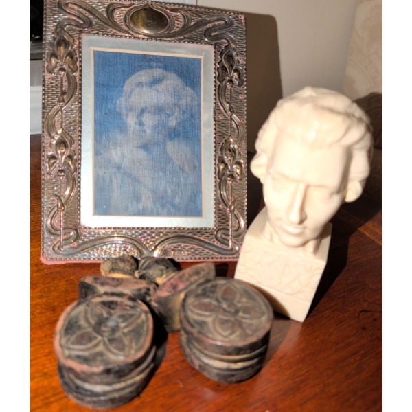 A.Santini Mozart Bust 5"Tall w/ Wax Photo & Antique Casters