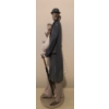 Image 2 : LLADRO Porcelain 'On the Town' - 14.5T 