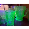 Image 3 : uranium glass juice jug and 6 tall glasses all in amazing condition green in color