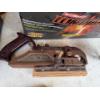 Image 4 : Shop Misc. Motomaster Eliminator 2000V Inverter, Truck Star Mini Lightbar, and More 