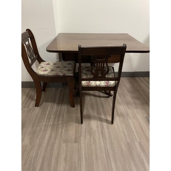 Antique Georgian Duncan Phyfe Style Drop Leaf Walnut Table & 4 Chairs 36L x 42 x 29T