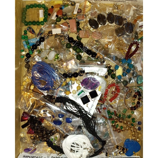 Large Assortment of Fine Jewelry & Costume Jewelry Pieces  Neck Laces, Braceletts, 