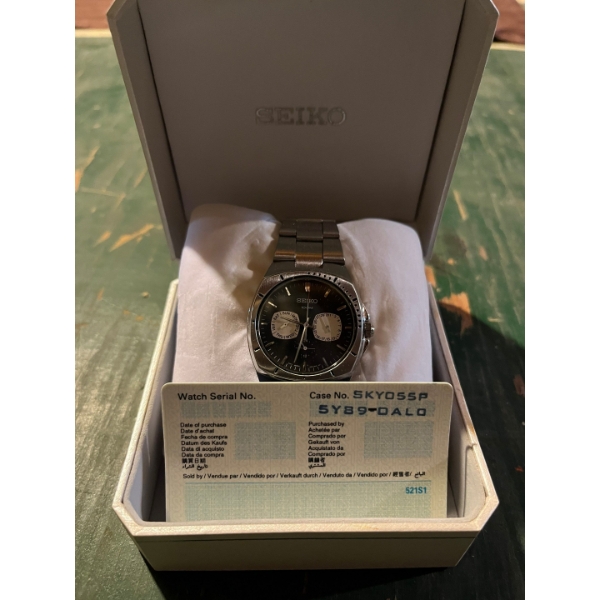 SEIKO watch with certificate number SKY055 space 5YB9 – DALO in beautiful condition includes extra l