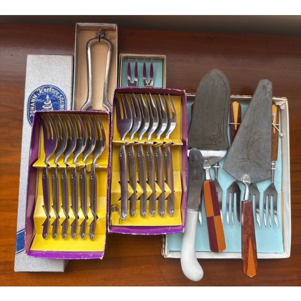 Johann Kretzer Soligen Cutlery Set w/ Decorative Stainless Steel Flatwear & More