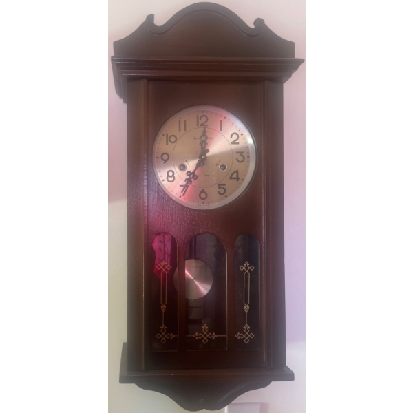 Daniel Dakota Key Wind Mahogany Wall Clock 24T