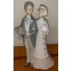 Image 1 : Lladro Porcelain Wedding Vows Cake Topper Matrimony 8T