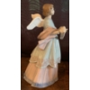Image 2 : LLADRO Porcelain 'Joyful Offering' Figurine - 8.5T 
