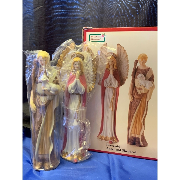 New Christmas Treasures - Porcelain Sheppard & Angel 11T