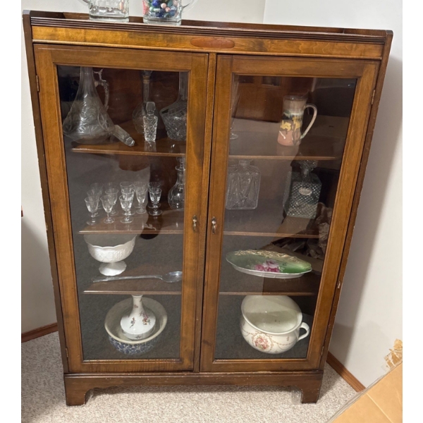 Display Cabinet, Contents NOT Included - 37W, 11D, 52T 