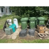 Image 2 : 6 large Green Trash Cans  6 water cans mosquito Magnets garden House With Rolling Stand 2 Vintage Wh