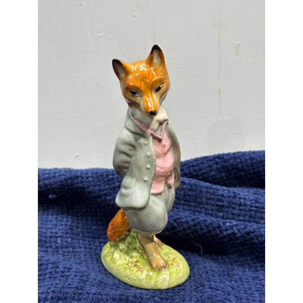 Beatrix Potter Figurines - Fancy Whiskered Gentleman
