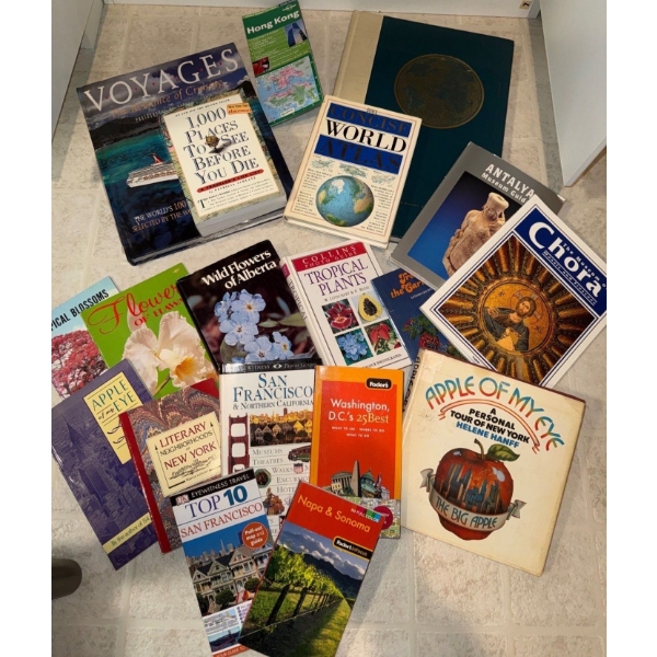 Travelors Essentials - 1000 Places To See Before You Die Voyages & more