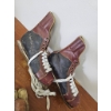 Image 2 : Vintage Leather Ice Hockey Skates and Cooper Gloves Set