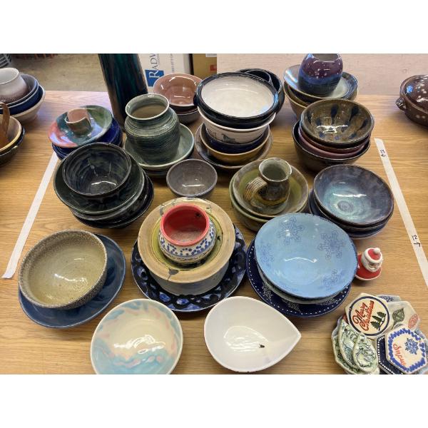 ceramic bowls and one vase