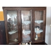Image 4 : Wooden China Cabinet With Two Missing Glass