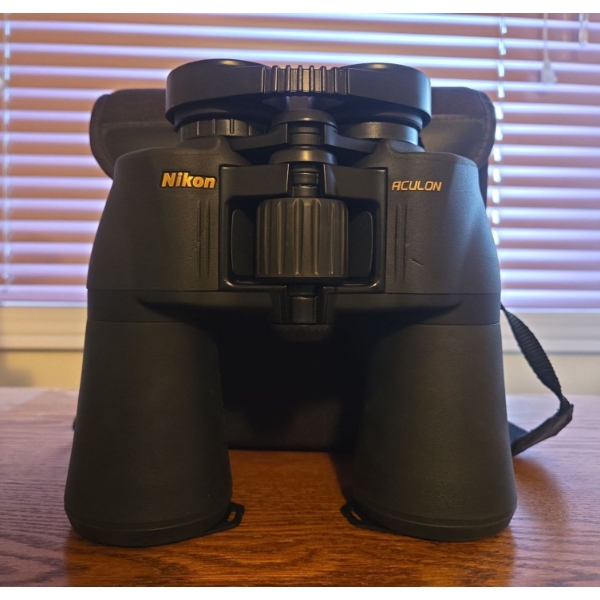 Nikon Aculon A211 7002385, 16x50 Binoculars w/ Case 
