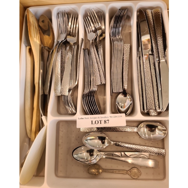 Stainless Steel Kitchen Cutlery and Organizing Tray