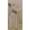 Image 3 : LLADRO Porcelain Sister Nun in White Holding A Tambourine 10T