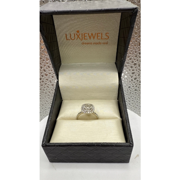 1ct Diamond in Halo of 39 Natural Diamonds, Pink Sapphires, in 19K White Gold, total weight of 4.21g