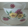 Image 5 : 6 Stunning Mismatched Antique Teacups & Saucers - Royal Vale Crown Trent & More