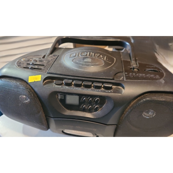 Citizen Portable Radio Cassette Recorder Model JCD4057, Power Cord Included