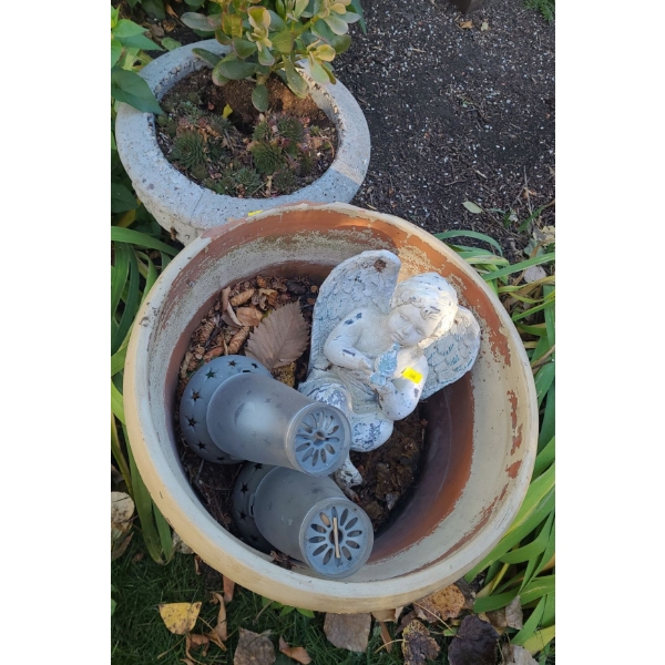 Planters X2 and Cherub Statue 