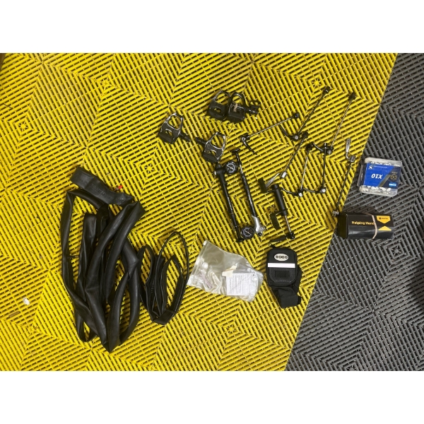 Selection Of Quick Releases From FLO/Bontrager 2 Sets Of Quick Release Clip Pedals 2 Bontrager 