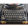 Image 2 : MINT Condition Antique Underwood Portable Typewriter