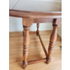 Image 2 : Expandable Round Wooden Side Table With Turned Legs