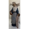 Image 1 : LLADRO 'Charity' Figurine  - 16.5T 