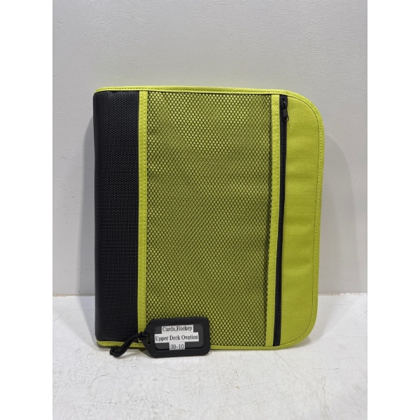 Binder of Upper Deck Ovation 09-10 Hockey Cards