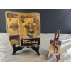 Image 2 : Wayne Gretzky Hat Trick! Action Figure, Upper Deck Trading Card and LA Kings Jersey Size M