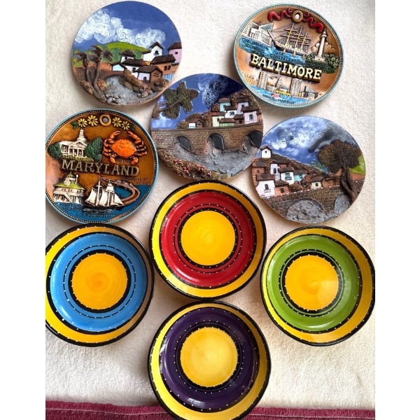 Decorative Souvenir Plate Collection 9T 