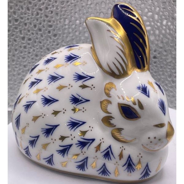Gorgeous English Royal Crown Derby Bone China Bunny - 3 In Long