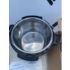 Image 5 : Instant Pot IP-DUO Multi-Function Cooker With Accessories