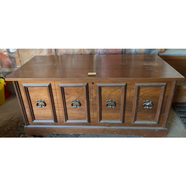 Old Wooden Storage Trunk Or Chest w/ Key  60w x 24d x 21 tall