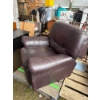 Image 1 : Brown Leather Recliner 40Wx52D Reclined