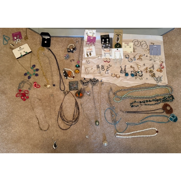 Costume Jewelry Collection 